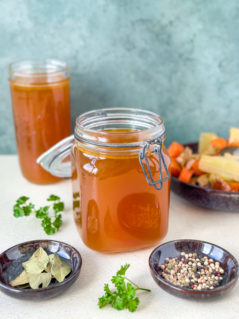 Zelf Groentebouillon maken Basis Recept Betty's Kitchen