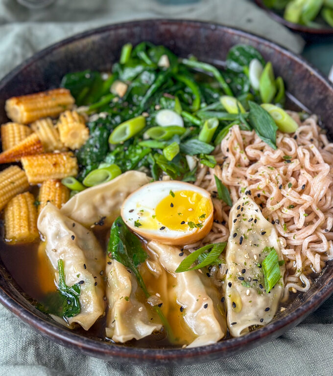 recept dumpling ramen noedelsoep met gyoza bettyskitchen.nl