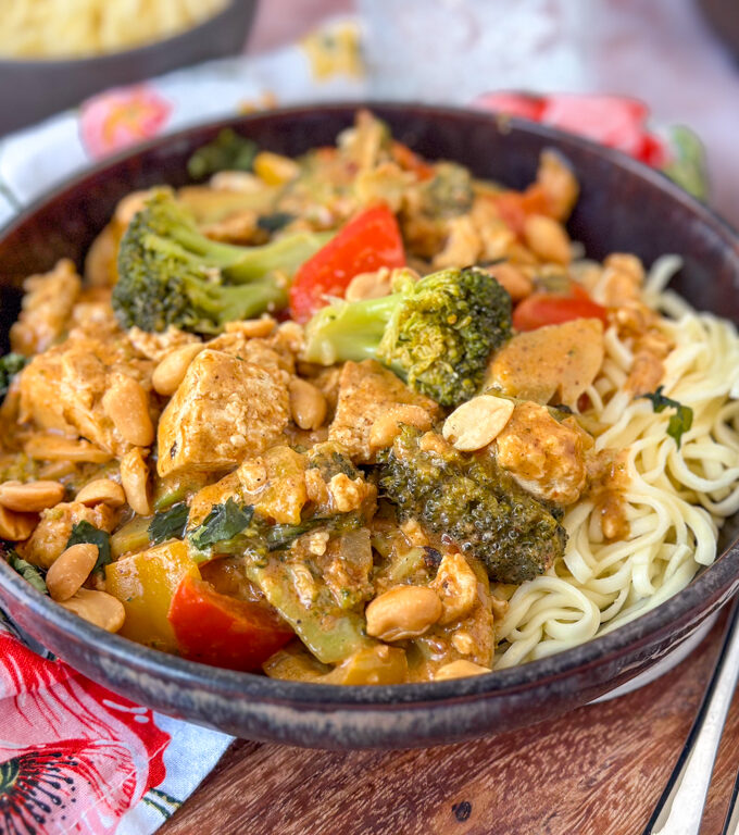 recept thaise panang curry met tofu en noedels © bettyskitchen.nl