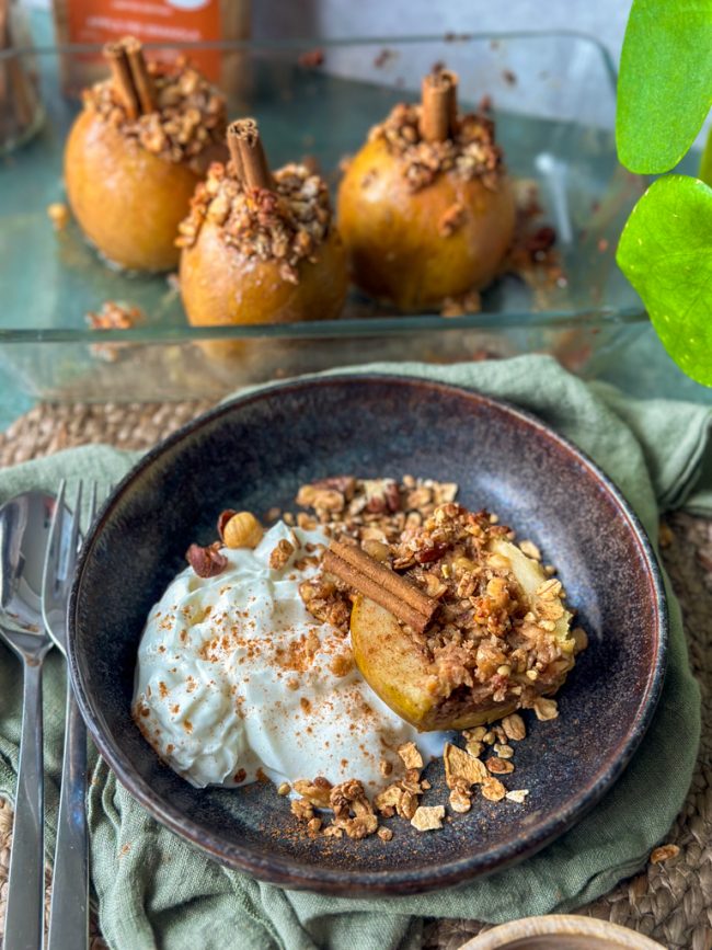 recept gevulde appels uit de oven met granola © bettyskitchen.nl