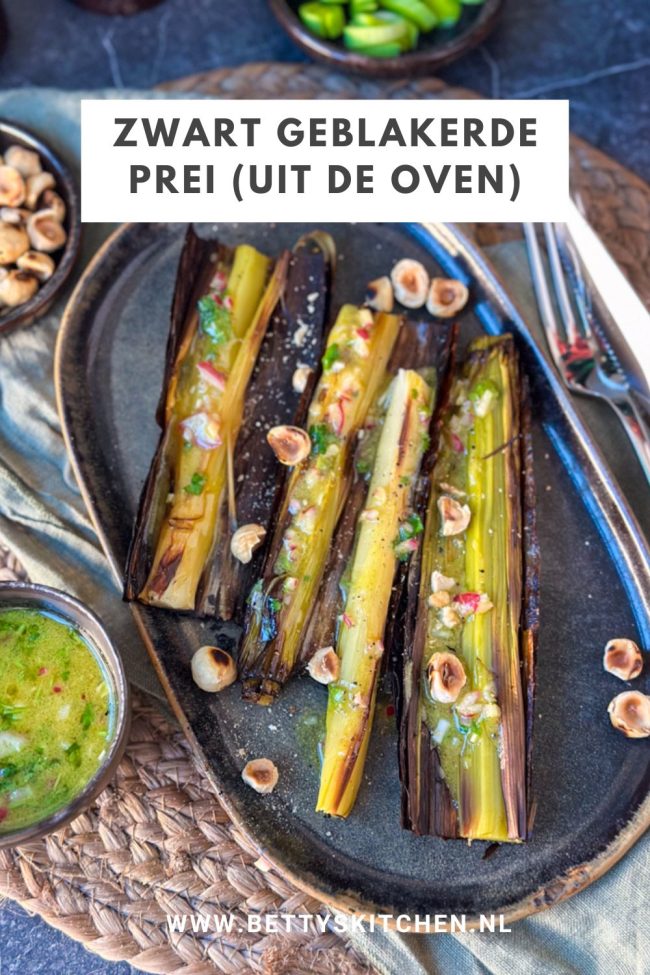 zwart geblakerde prei uit de oven © bettyskitchen.nl