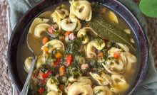 recept heldere minestroe met tortellini en spek blokjes © bettyskitchen.nl