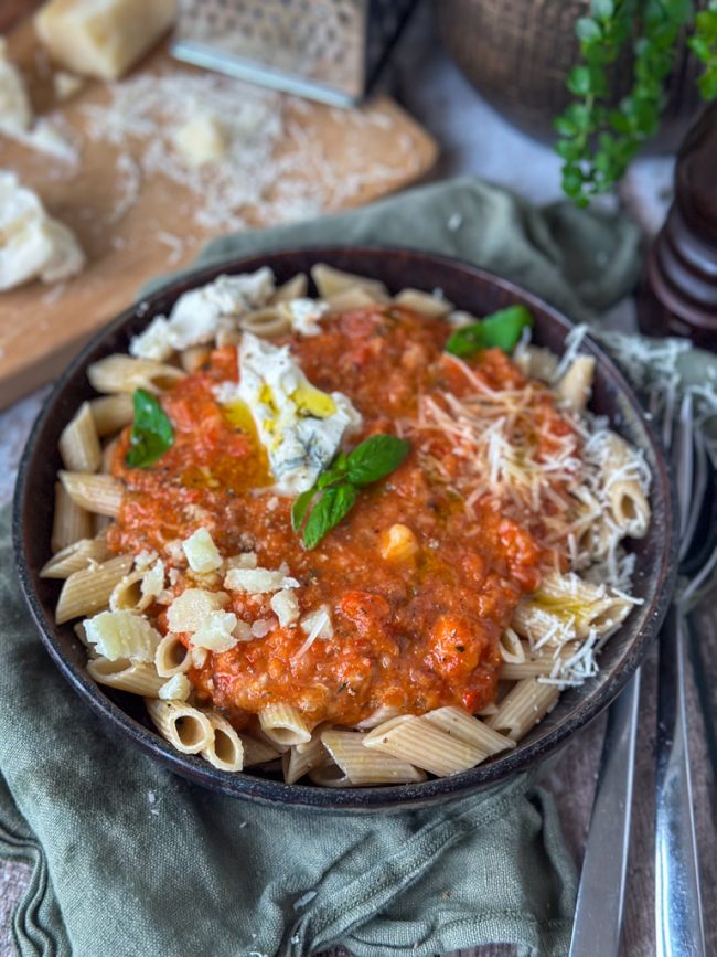 recept pasta met vier kazen en tomatensaus © bettyskitchen.nl