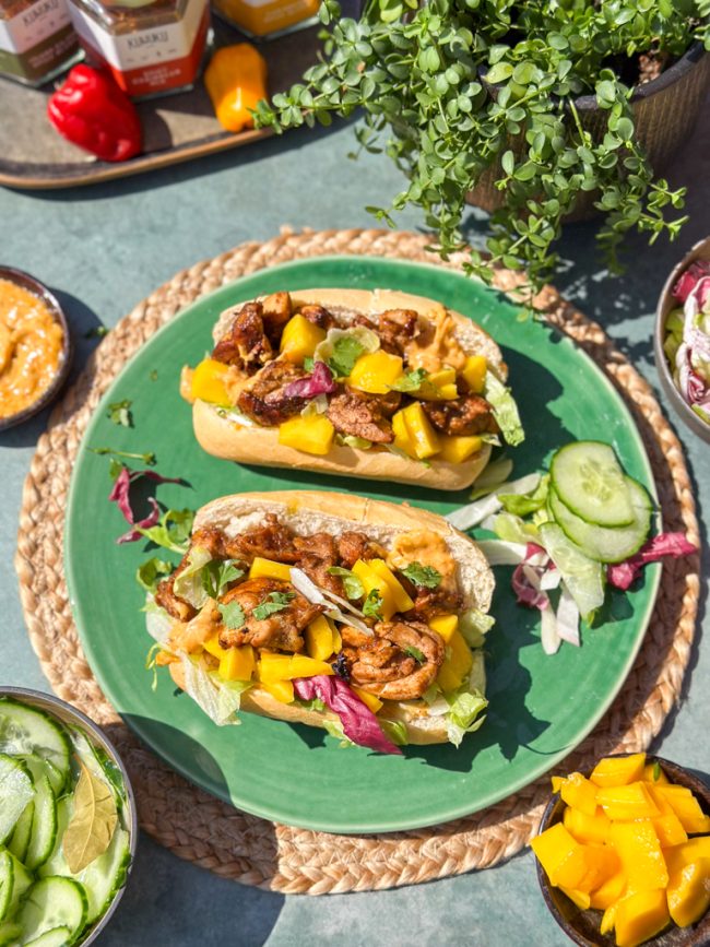 recept caribisch broodje met kip en mango © bettyskitchen.nl
