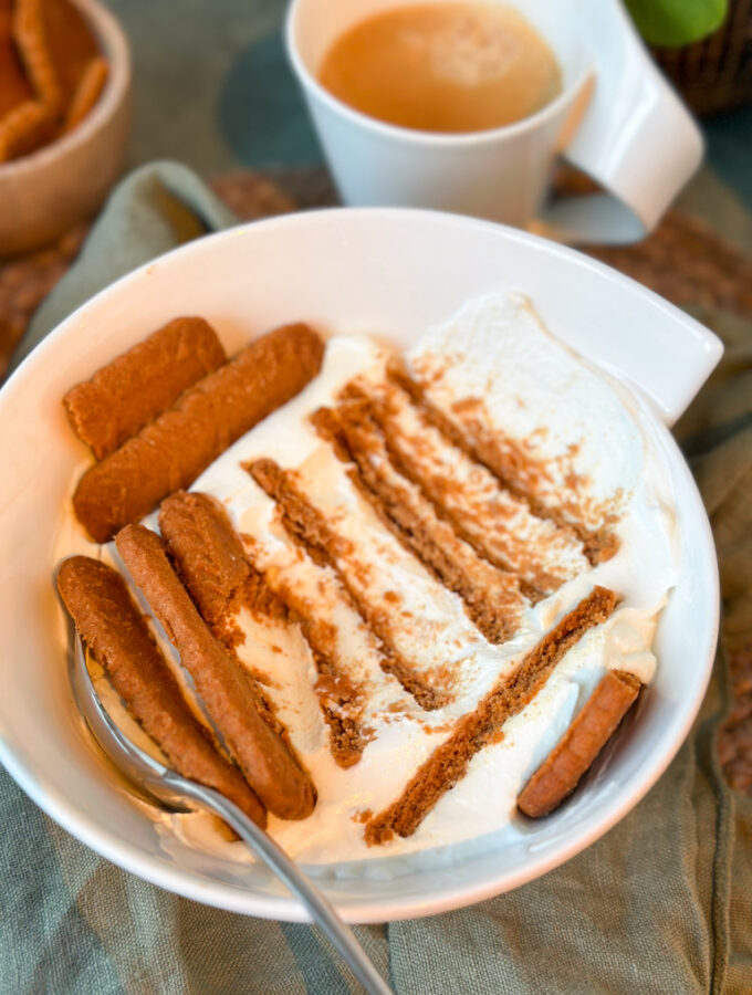 Japanse viral yoghurt cheesecake met speculoos koekjes © bettyskitchen
