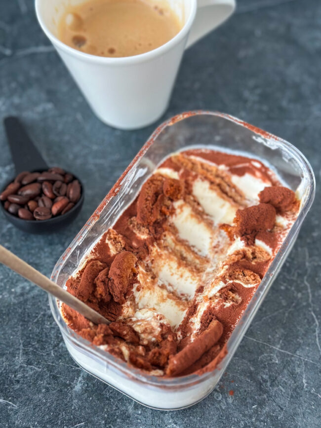 japanse cheesecake tiramisu met koffie
