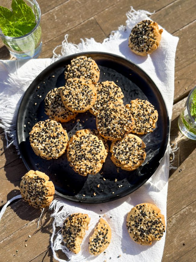 tahini koekjes met sesamzaad © bettyskitchen.nl