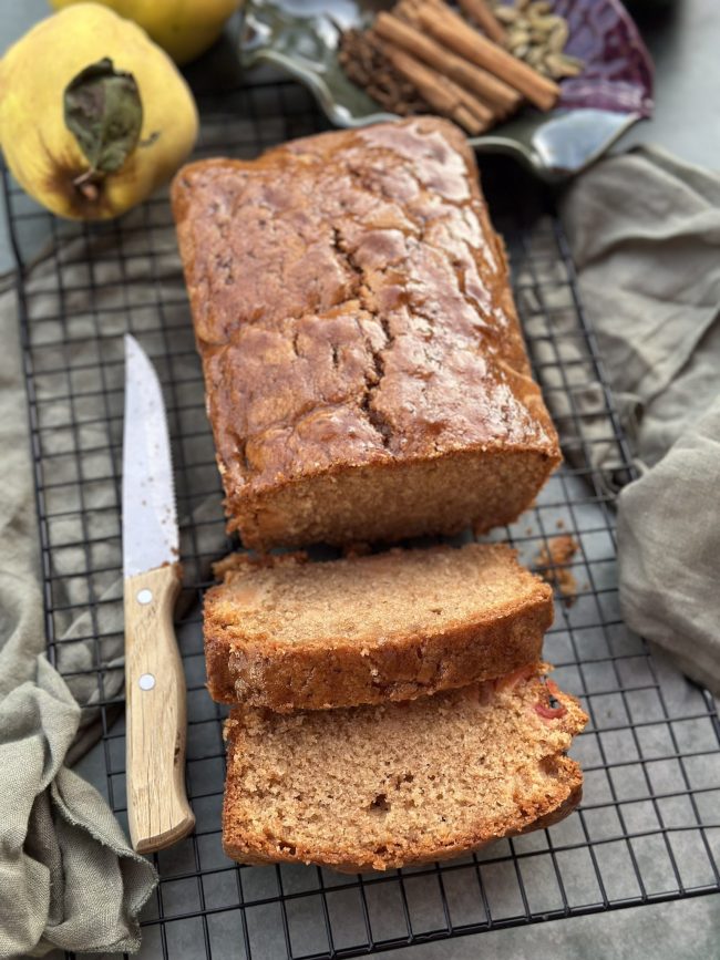 recept kweepeer cake met pumpkin spice kruiden © bettyskitchen.nl